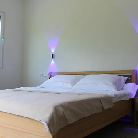 Nyaraló Vikendica River Drina - Mali Zvornik-velika Reka