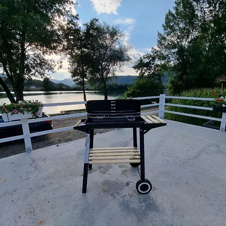 Vikendica River Drina - Mali Zvornik-velika Reka Nyaraló Voljevci