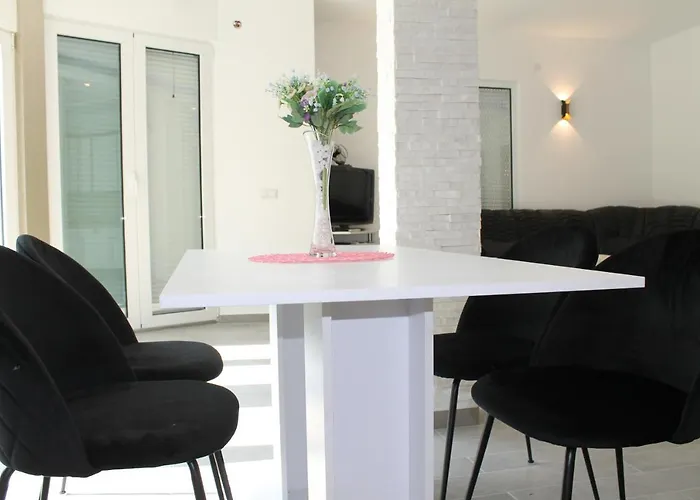 Vikendica River Drina - Mali Zvornik-velika Reka